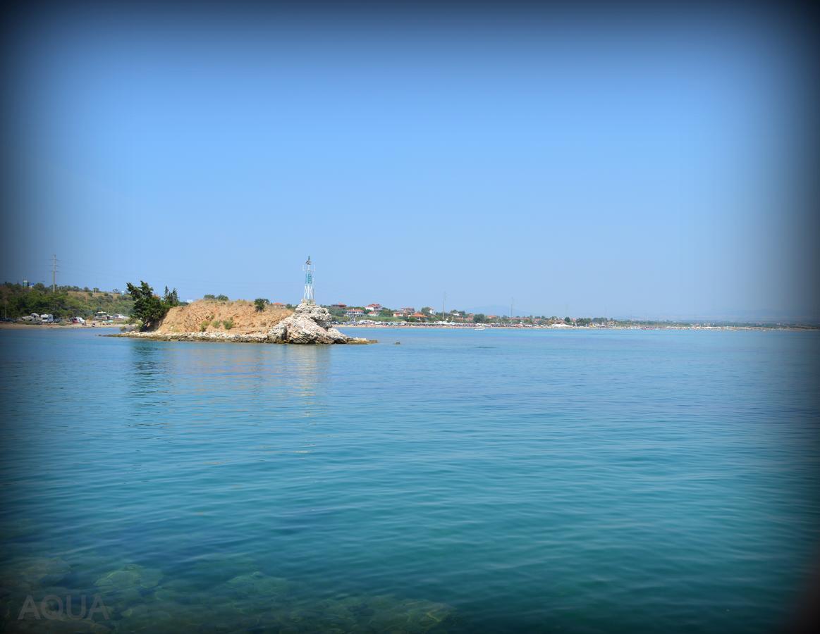 Aqua Luxury Villas Nea Poteidaia Exterior photo