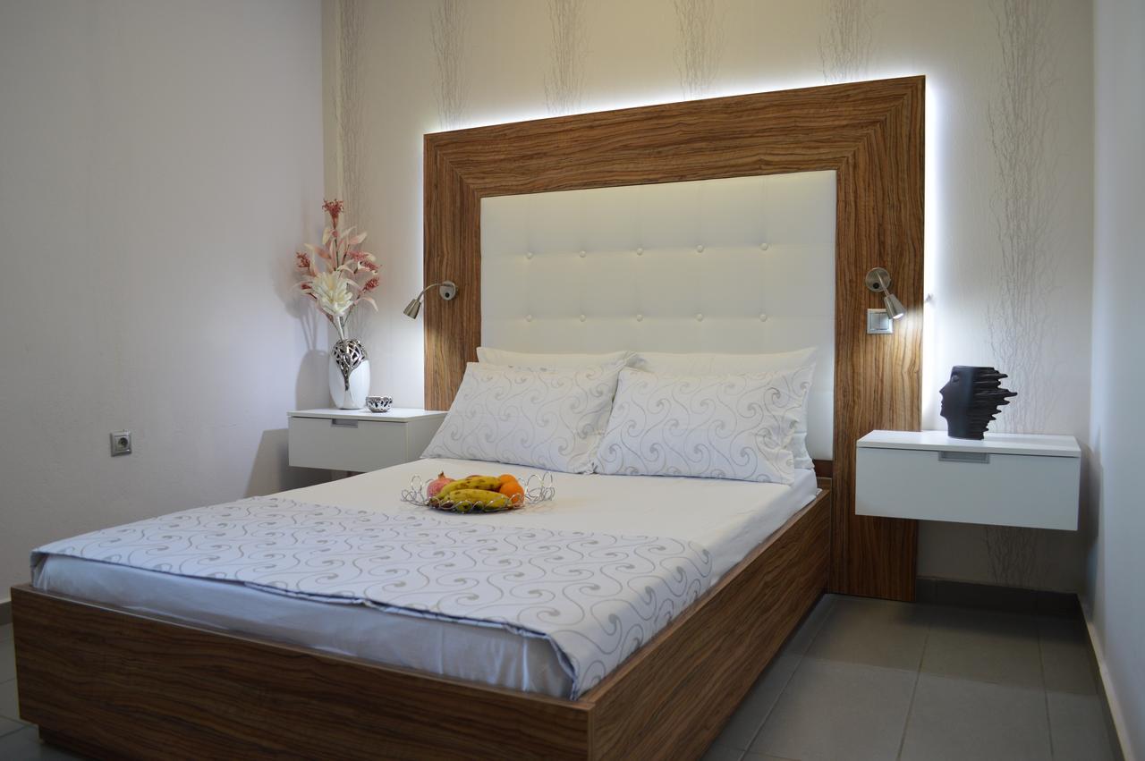 Aqua Luxury Villas Nea Poteidaia Room photo